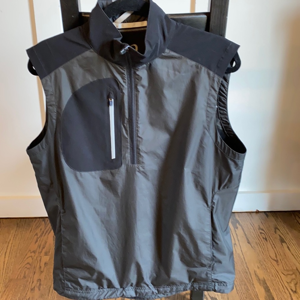 Zero Restriction 1/4 Zip Golf Vest